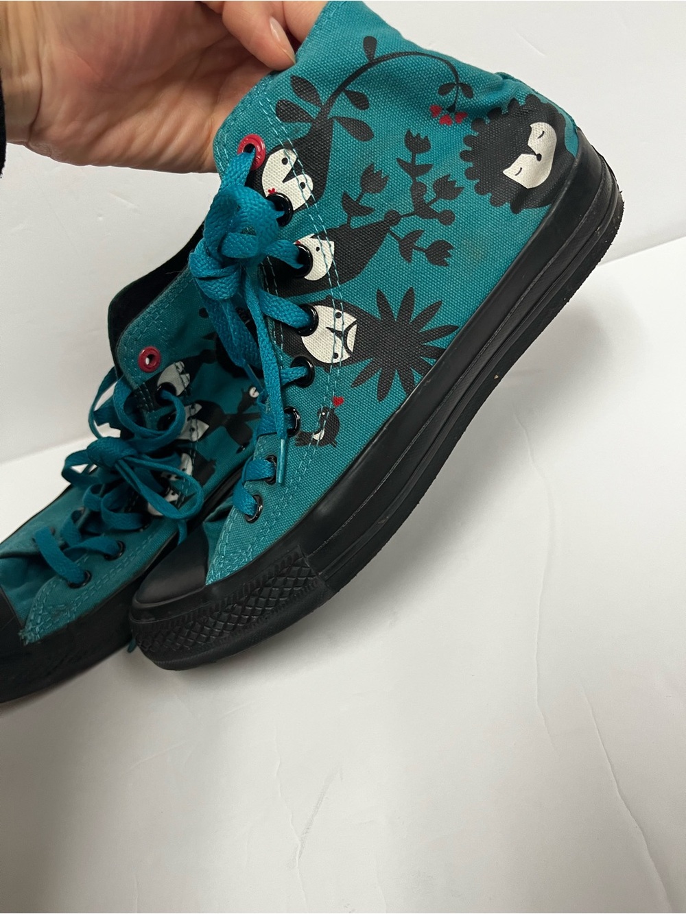 Converse Chuck Taylor All Star High Top Sneakers ft Artist Ana Ventura Size: 8.5 - Picture 2 of 12